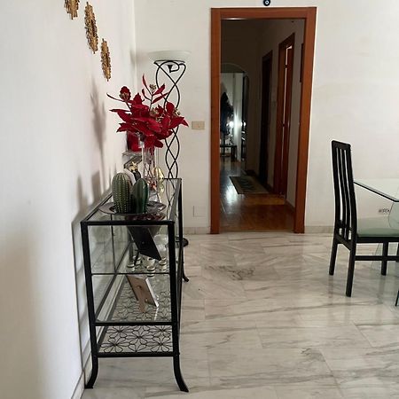 Exotic Apartment Рим Екстер'єр фото